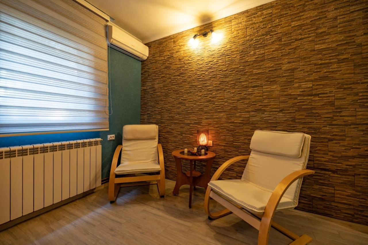 Garni Hotel Lama Крагуєваць Екстер'єр фото