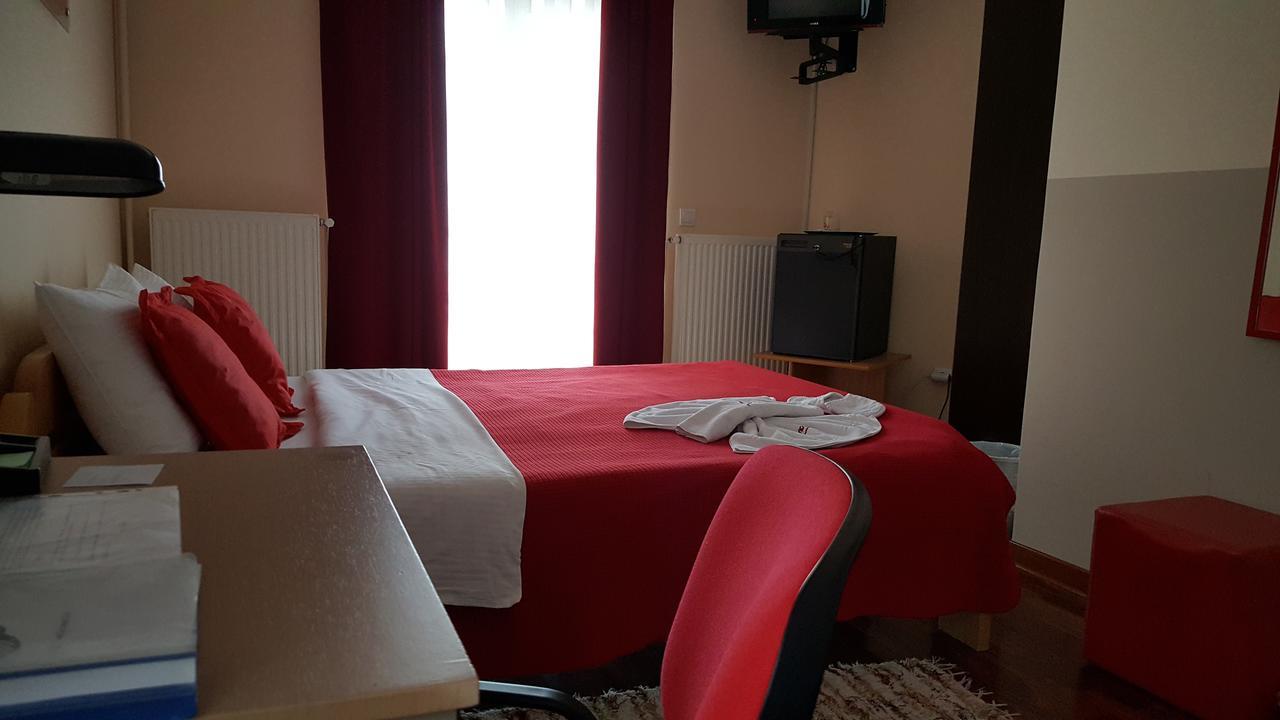 Garni Hotel Lama Крагуєваць Екстер'єр фото